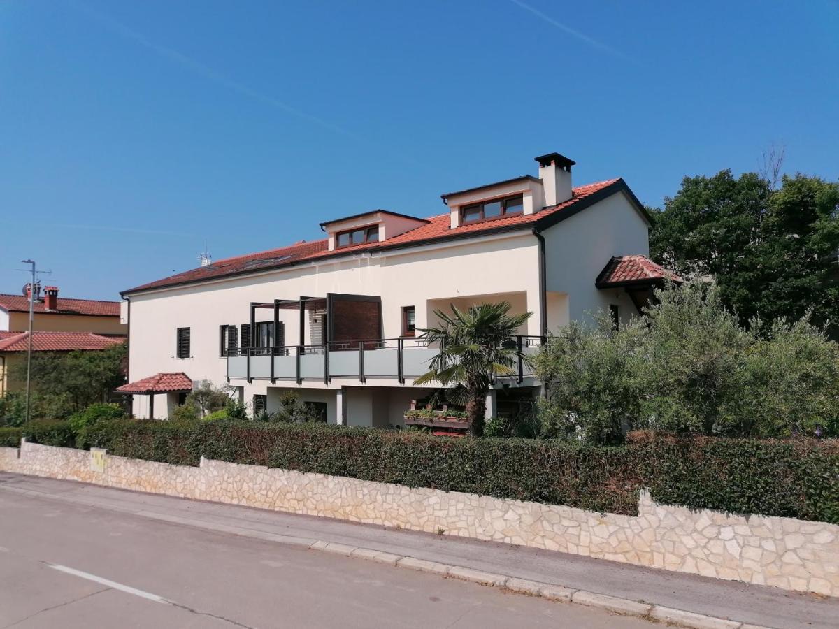 Apartmani Kiko Porec Ruang foto