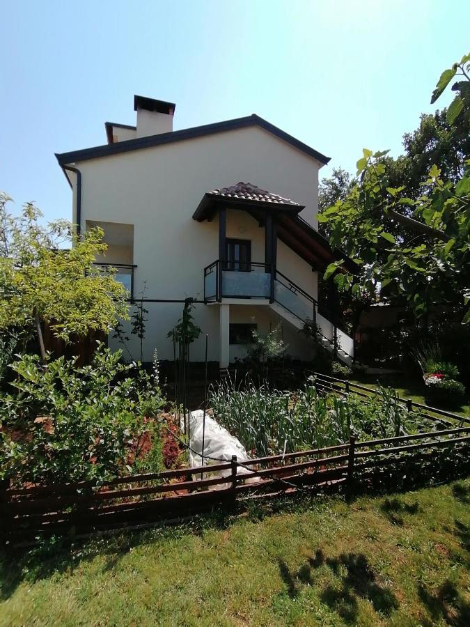 Apartmani Kiko Porec Bagian luar foto