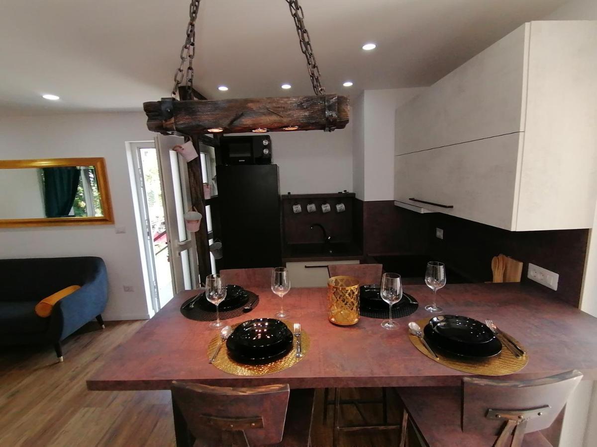 Apartmani Kiko Porec Bagian luar foto