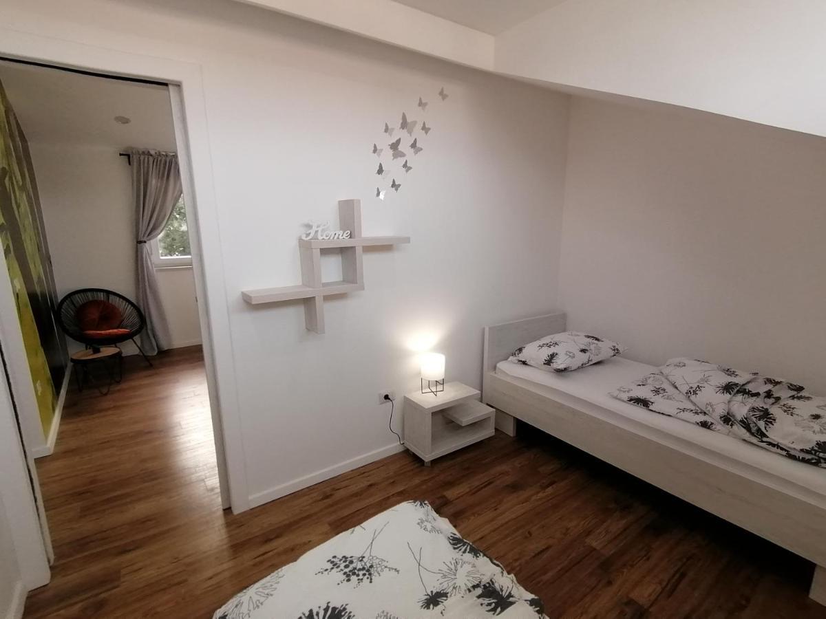 Apartmani Kiko Porec Bagian luar foto