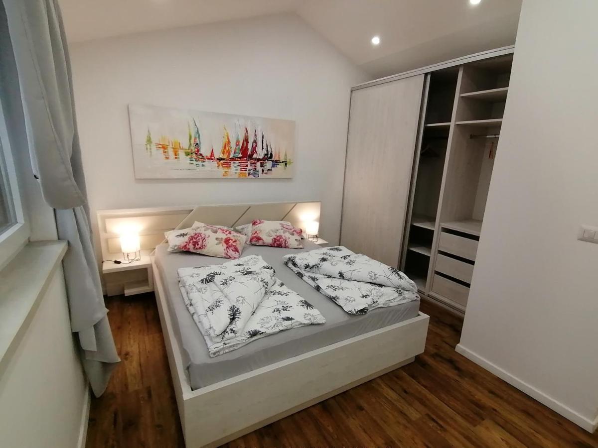 Apartmani Kiko Porec Bagian luar foto