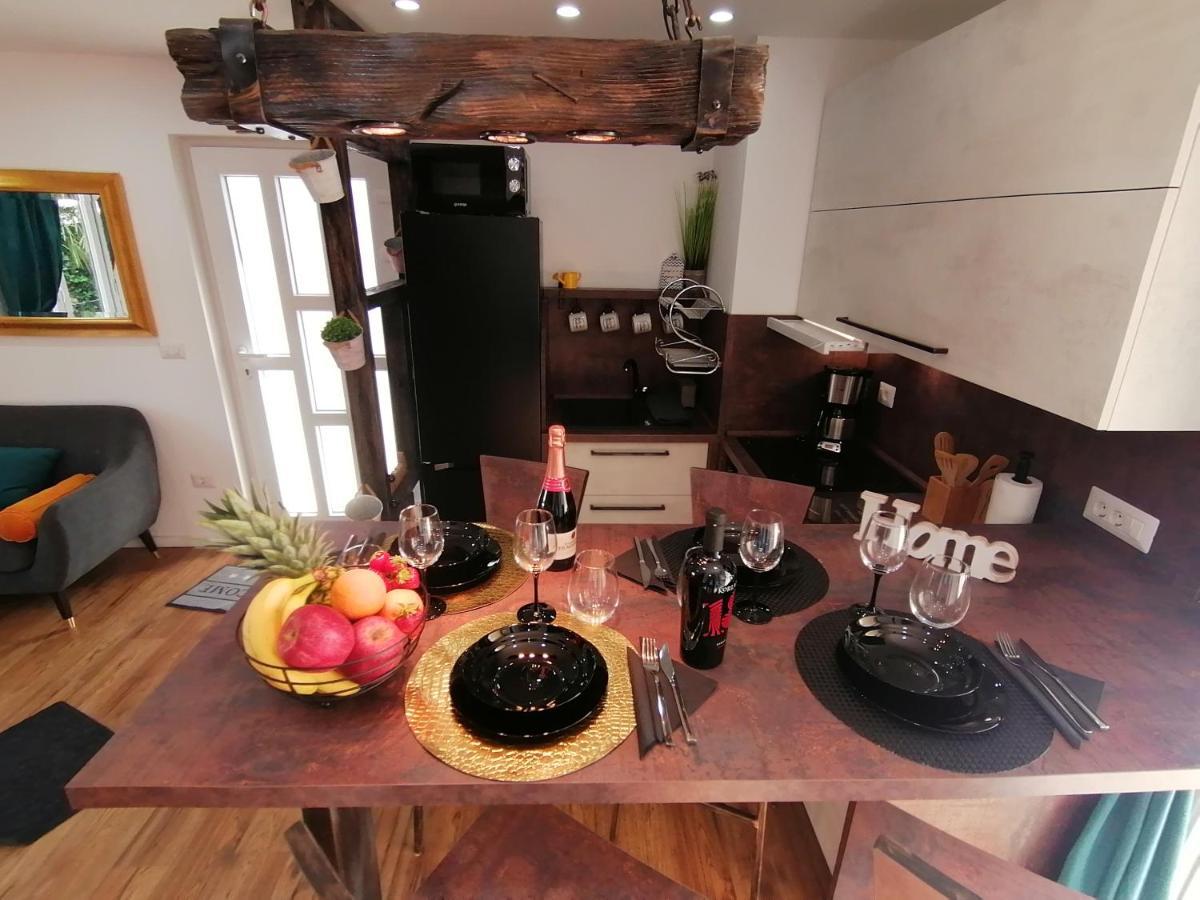 Apartmani Kiko Porec Bagian luar foto